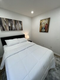 Luxurious 3-bedroom unit