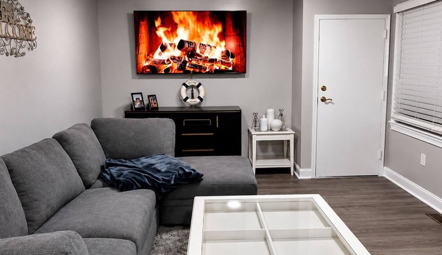 Luxury 6BR Retreat with Sauna & Massage Chairs – Perfect for Groups