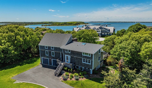 Luxury Coastal Retreat in the Private Gated Community (2426)