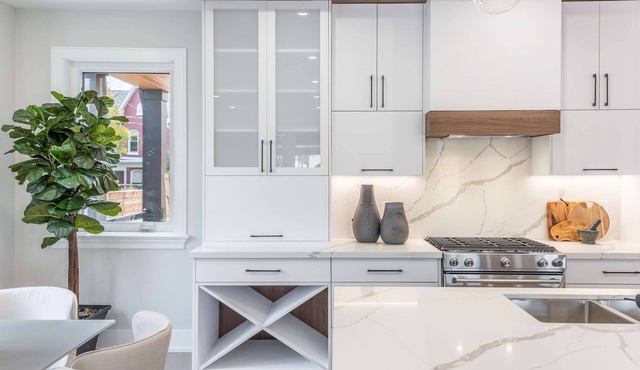 Luxury Grand 3BR in Queen West