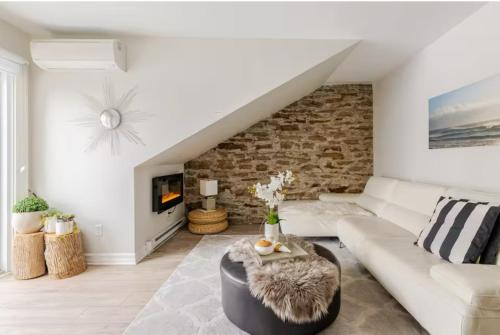 Luxury Heritage Escape with Spectacular Tay Basin View