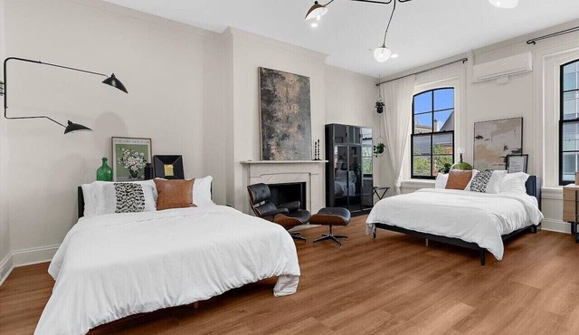 Luxury Two Queen Suite - Haven at The Marle Boutique Hotel Near JHU & DT