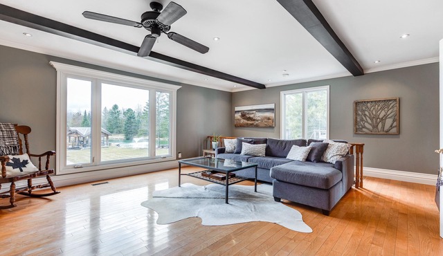 Luxury Waterfront Home Just Outside the City