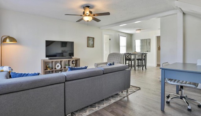 M20 Rentals Beautiful Salem NH 3bd 1ba Centrally Located