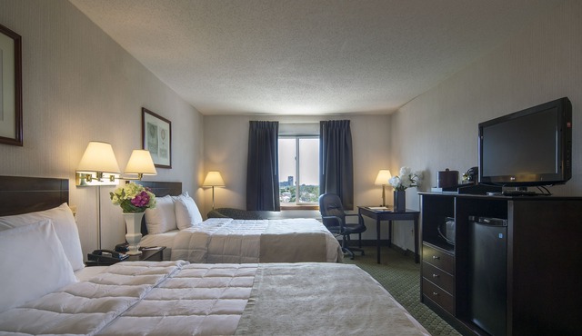 Meadowlands Plaza Hotel