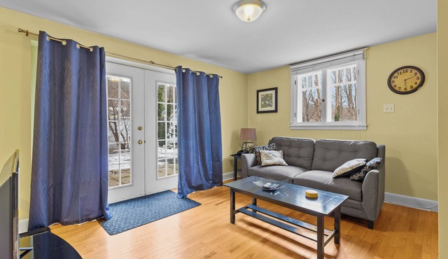 Midstream Loft 2BR Parking W&D in St. John's