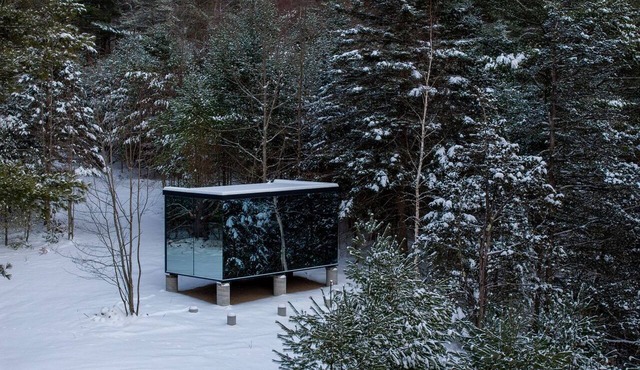 Mirrored Glass Cabin with Firepit & Forest Views in Au Sable Forks, New York