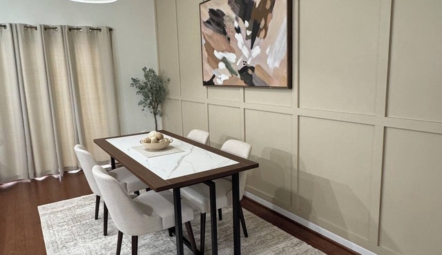 Modern 4BR Townhome - Perfect for Extended Stays in Elkridge