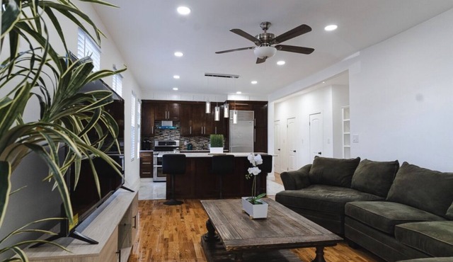 Modern apartment close to major sporting events (Citi Field, US Open) in Queens