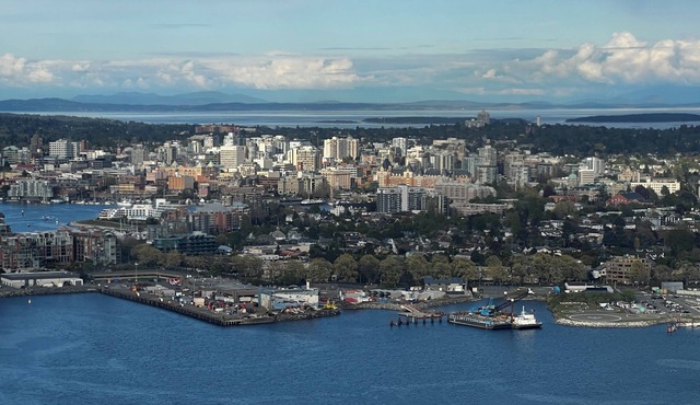 Modern, Fully Accessible 2-Bedroom Suite in Victoria with Private Patio in Victoria