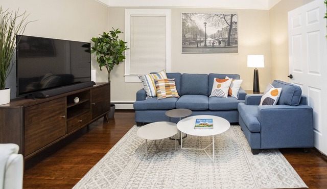 Modern Oasis w/Unique Amenities