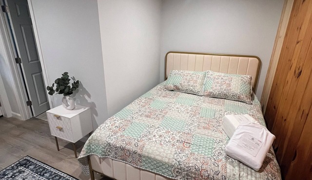 More then a Motel With Garden , Renovated Rooms at heart of Boothbay
