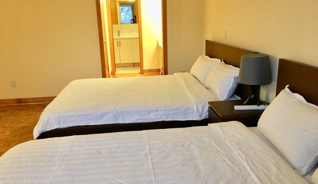 Near Pearson Airport Master Room with Two queen Bed Private Bathroom-Rm 201