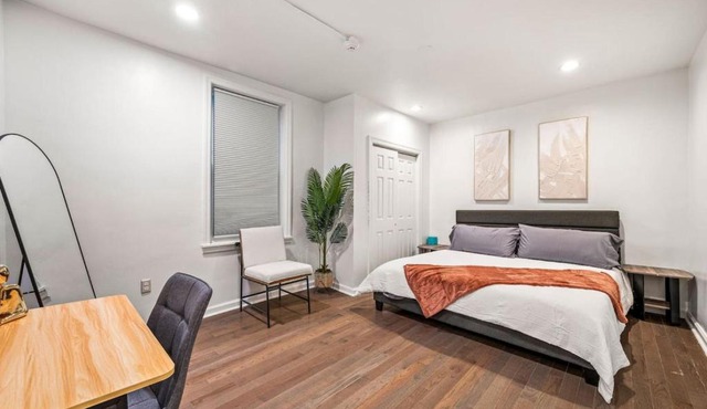 New 1-BD in Prime Philly Location with King Bed