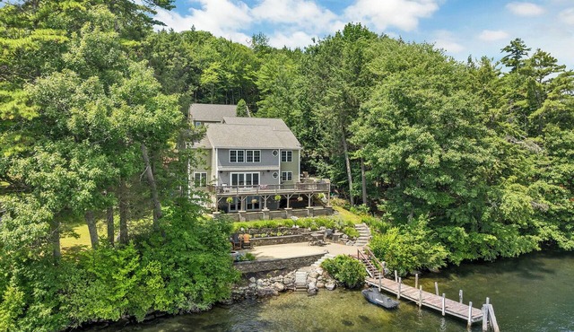 NEW FOR 2027 Lake Winnipesaukee Waterfront Sleeps 16