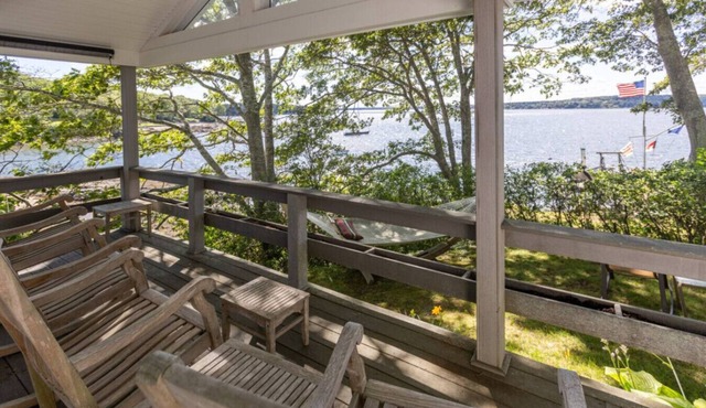 New! Peaceful waterfront retreat in East Boothbay overlooking Linekin Bay