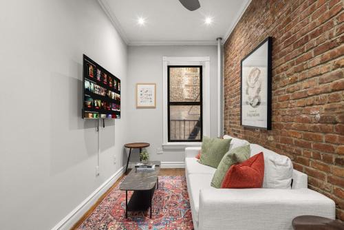 Nolita 2BR near SoHo & Little Italy