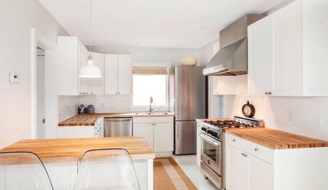 Northfork Contemporary Cottage