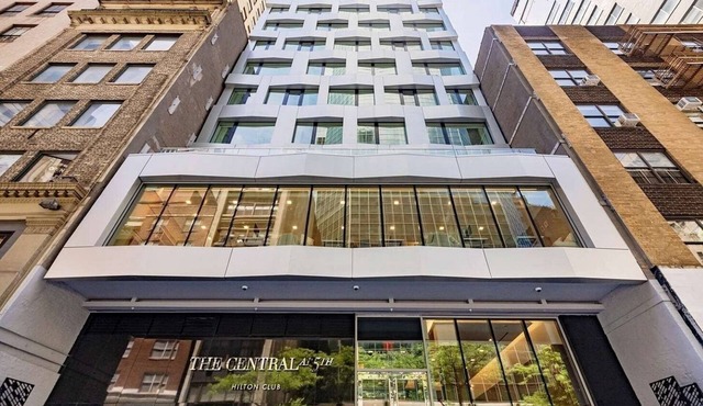 NYC | 5th Ave Location | Central Park | Studio Penthouse