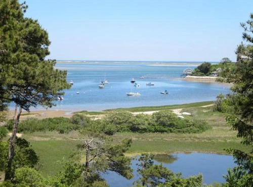 Ocean views Walk to Beach Pet Friendly AC Private