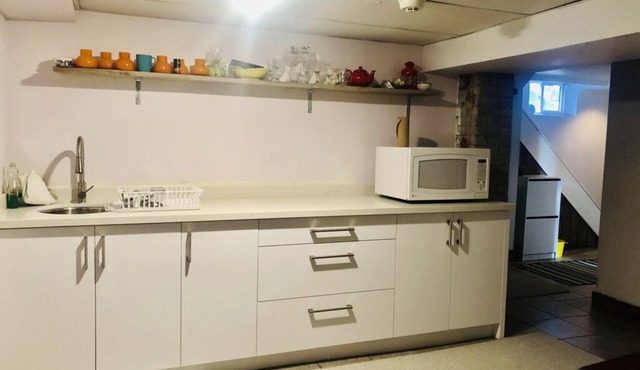 Orange room
