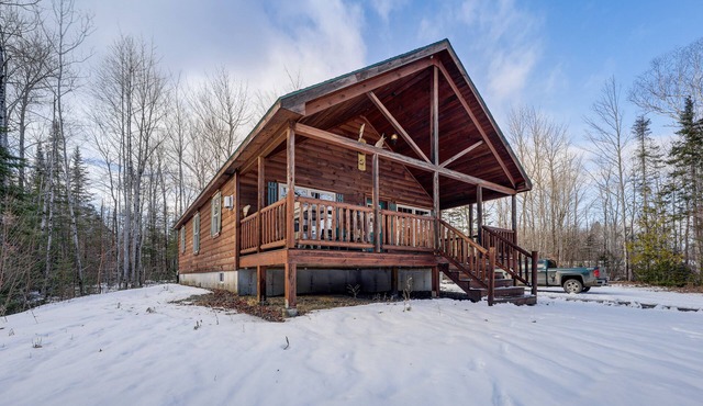 Peaceful Bradford Cabin w/Pond & Covered Deck!