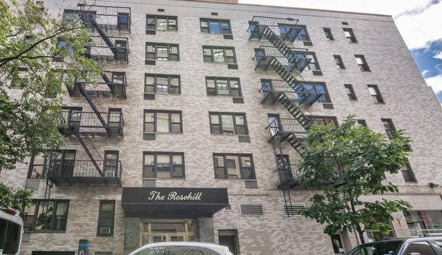 Penthouse 1BD1BA in Kips Bay with free laundry