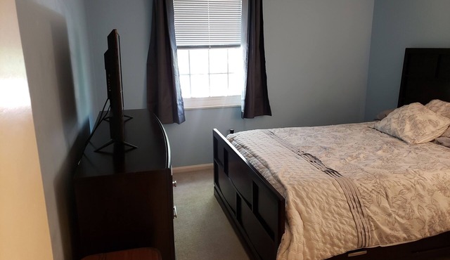 Perfect 2-bedroom condo Near Everything