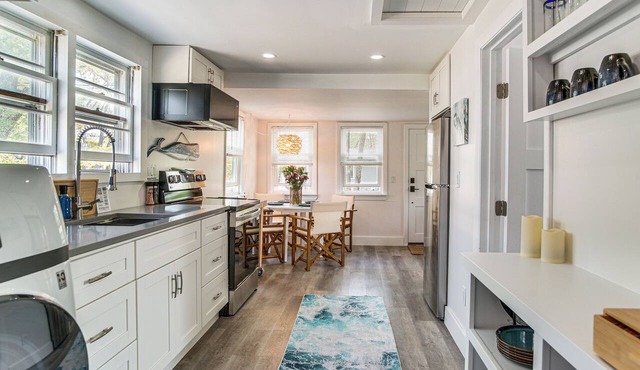 Periwinkle: Gateway to Cape Cod Coastal Cottage