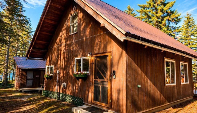 Pet-Friendly Lakefront Cabin on Moosehead Lake with Dock Access