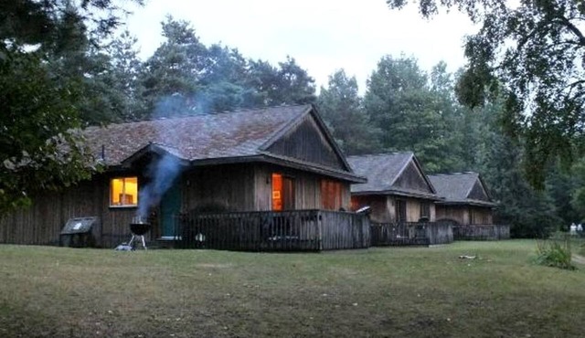 Pet-Friendly Lakeside Cabin Getaway near Muskoka, Ontario