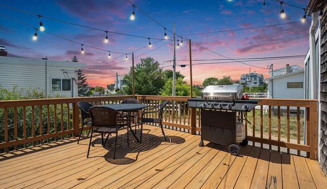 Plum Puddin | Pet-Friendly | Screened Porch | Deck
