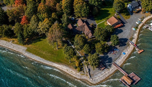 Private FLX Retreat | 200' Seneca Lakefront | Pool
