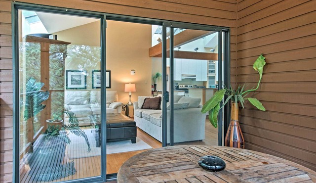 Quiet Hidden Creekside Home Steps to Sechelt Inlet in Sechelt