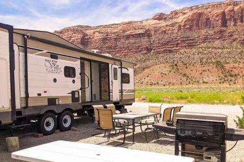 Redrock Moab Destination RV Site 5 in Moab