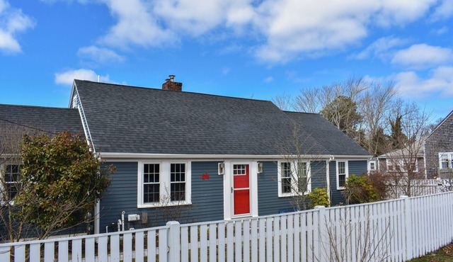 Remodeled 5-Bedroom Gem in West Dennis
