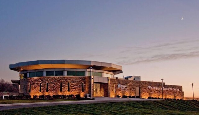 Residence & Conference Centre - Niagara-on-the-Lake