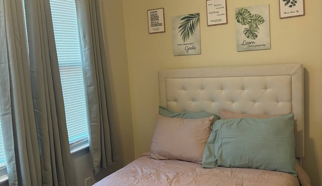 Rest assured with a piece of mind near the airport