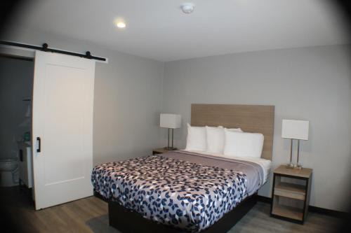 Riviera Motor Inn