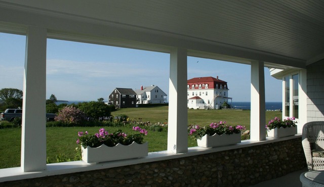 Rose Farm Inn