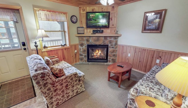 Rough Cut Lodge - Suite 5