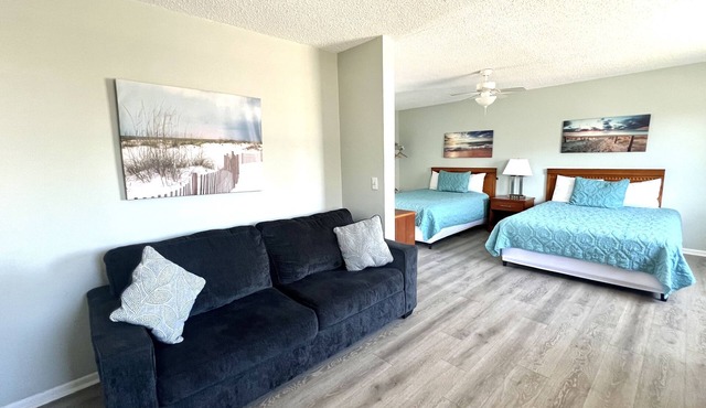 Sand Pebble Motor Lodge in Point Pleasant Beach