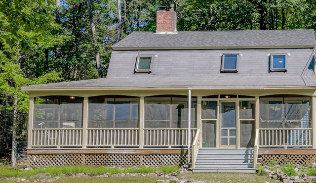 Secluded, dog-friendly home with screened porch, firepit, fireplace & W/D