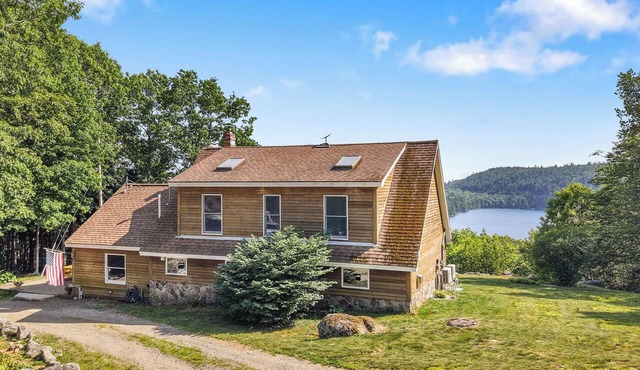 Secluded Eastern Maine Mountain House With Breathtaking Views.