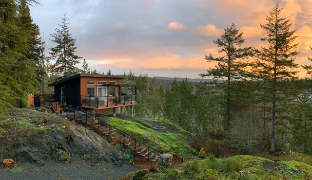 Serene Forest Retreat in Sooke
