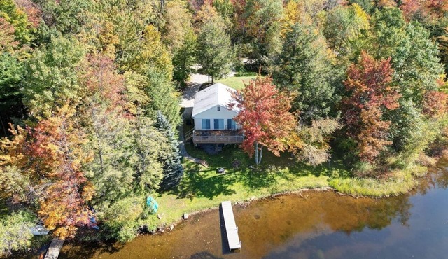 Serene Lakefront Retreat in the Berkshires!