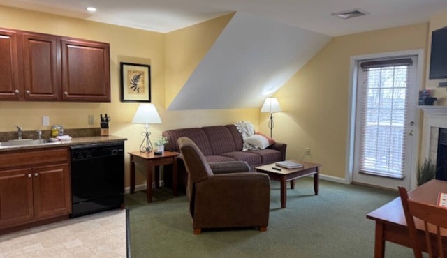 Serene Stay | Hiking, Biking & Relaxation Unit 4B