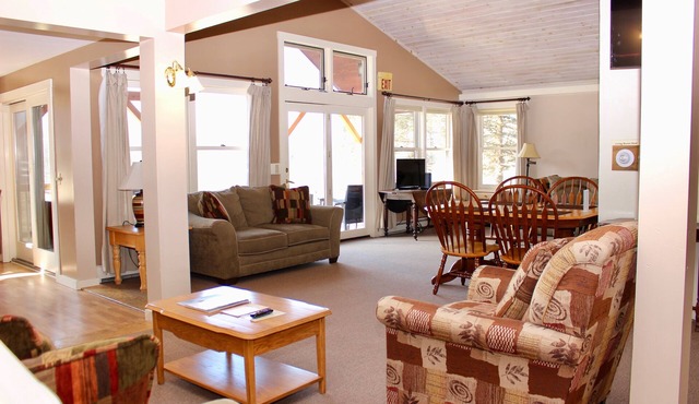 Seven-Bedroom Mansfield House near Smuggler's Notch
