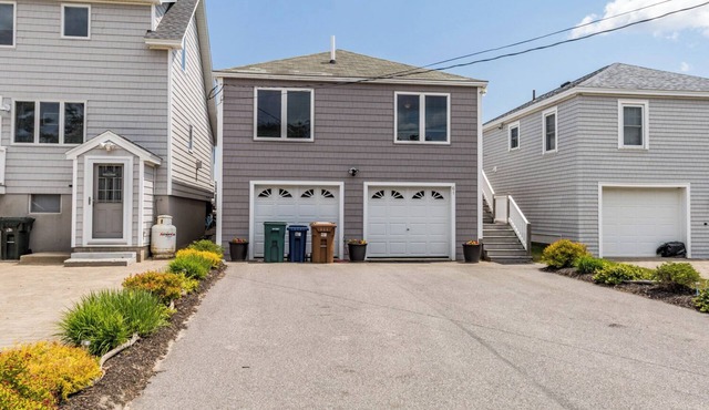Seven miles of sandy beach at your door step and sweeping views of Saco Bay and the Atlantic ocean