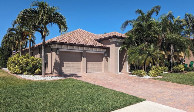 Shells -A Home - Very Special in Satellite Beach